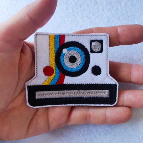 Bling! Handmade, Polaroid Camera Patch, Polaroid Patch, Camera Patch, Patch, Photography, Photograph, Photograher, Polaroid, Vintage, Patches, Embroidery, Bordados, Handmade, Emblems, Emblema, Applique, Pin, Badges, Uniform, Hat, Backpack, Clothing, Clothes, Velcro, Jackets, Gifts, Jeans