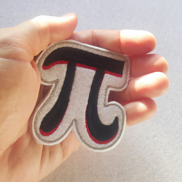 Bling! Handmade, PI Patch Mats, PI Patch, 3.14, Science, maths, matematica, Patches, Embroidery, Bordados, Handmade, Emblems, Emblema, Applique, Pin, Badges, Uniform, Hat, Backpack, Clothing, Clothes, Velcro, Jackets, Gifts, Jeans