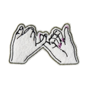 Pink Promisse Patch, Gatti Fu, Giurin Giurello, Piggy Promise, Seal, Promisse, Yubikiri, Magic, Beauty, Patches, Embroidery, Bordados, Handmade, Emblems, Emblema, Applique, Pin, Badges, Uniform, Hat, Backpack, Clothing, Clothes, Velcro, Jackets, Gifts