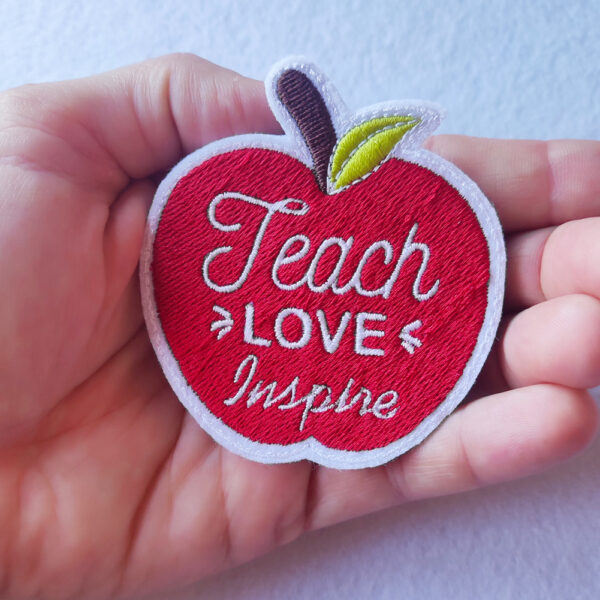 Bling! Handmade, Teach Love Inspire Patch, Teach Love Inspire, Coach, Learn, Love, Students, Education, Professor, Teacher, Profissões, Patches, Embroidery, Bordados, Handmade, Emblems, Emblema, Applique, Pin, Badges, Uniform, Hat, Backpack, Clothing, Clothes, Velcro, Jackets, Gifts, Jeans